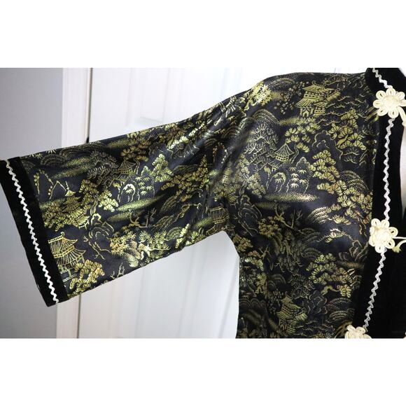 Vintage Gold and Black Japanese Kimono Jacket Metallic Velvet Mandarin Collar M - Picture 3 of 9